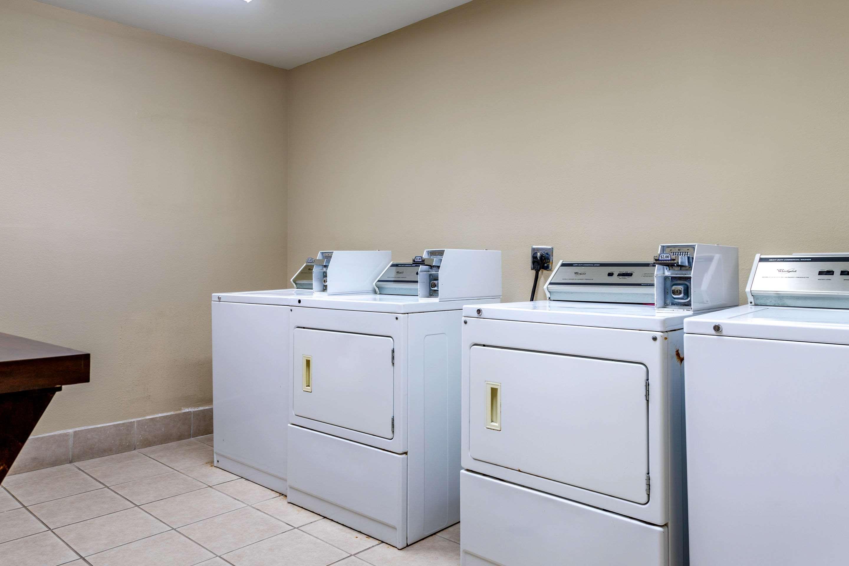Comfort Suites Savannah Gateway I-95 Buitenkant foto